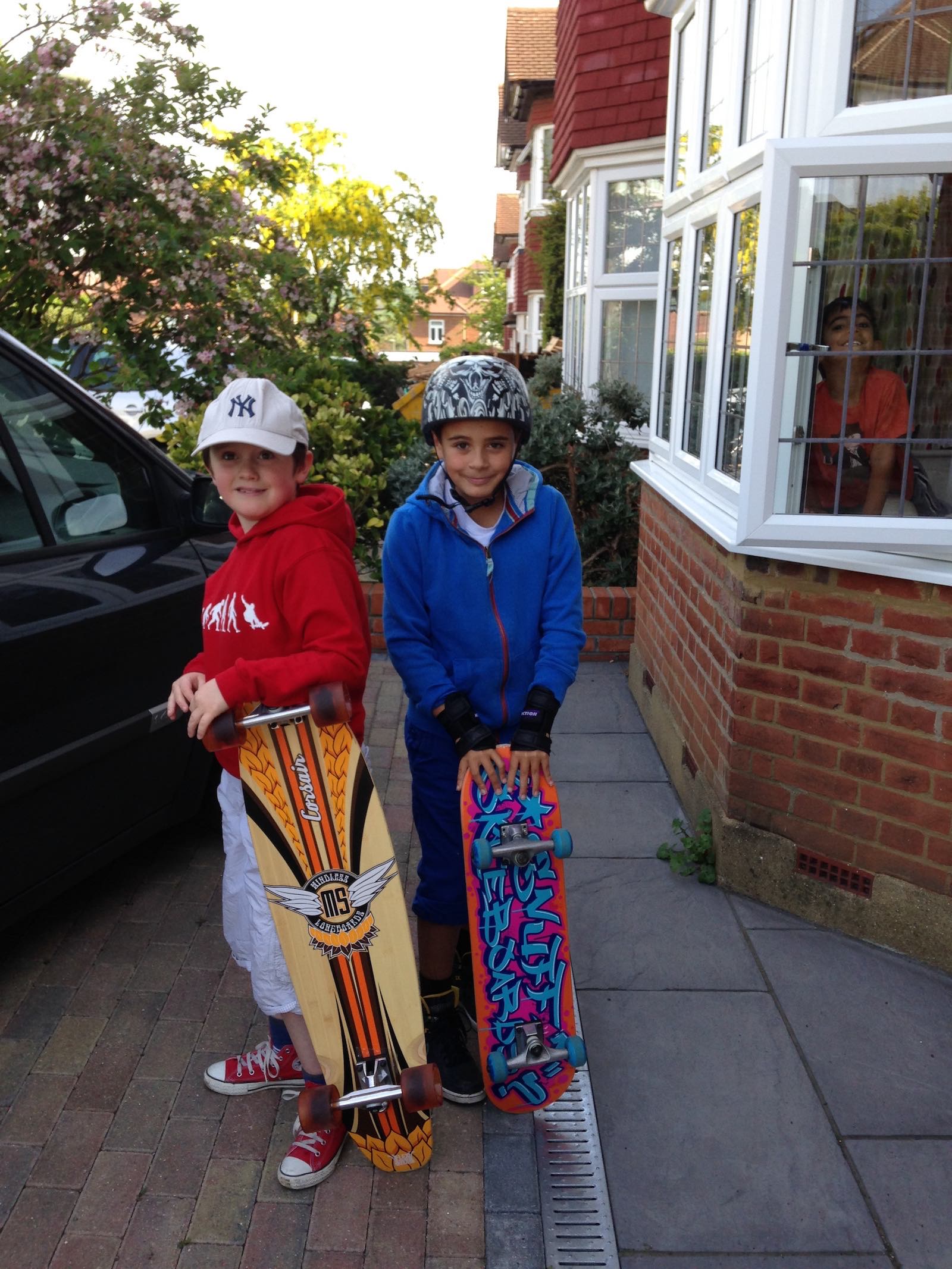 So HEF is learning to skate -- -)